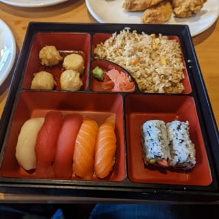 Sashimi Bento (刺身 便当)