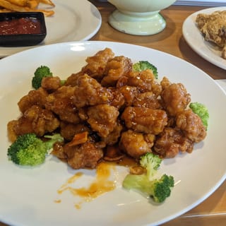 Lunch:General Tso's Chicken (左宗鸡)